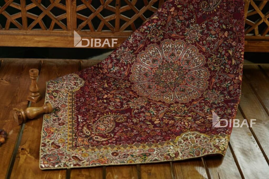 رومیزی ترمه طرح افشار رنگ زرشکی